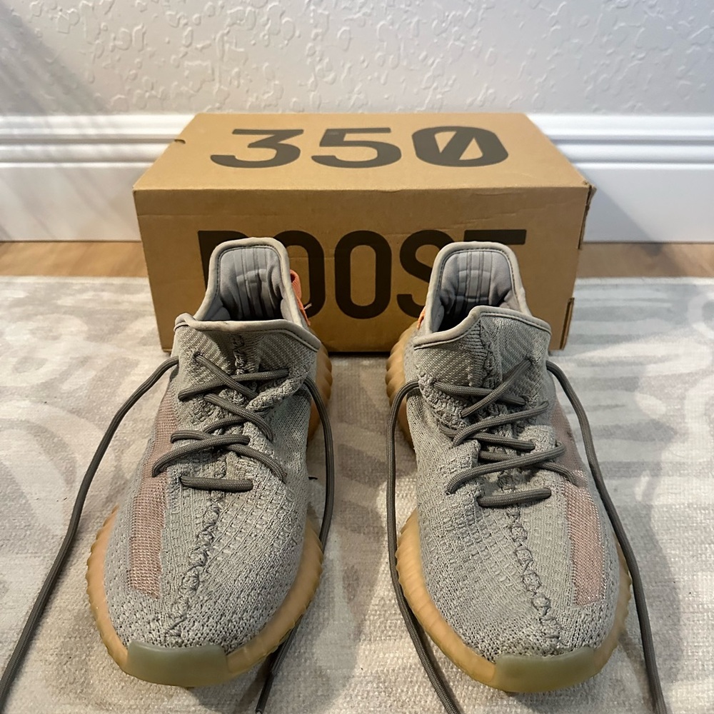 ADIDAS YEEZY BOOST